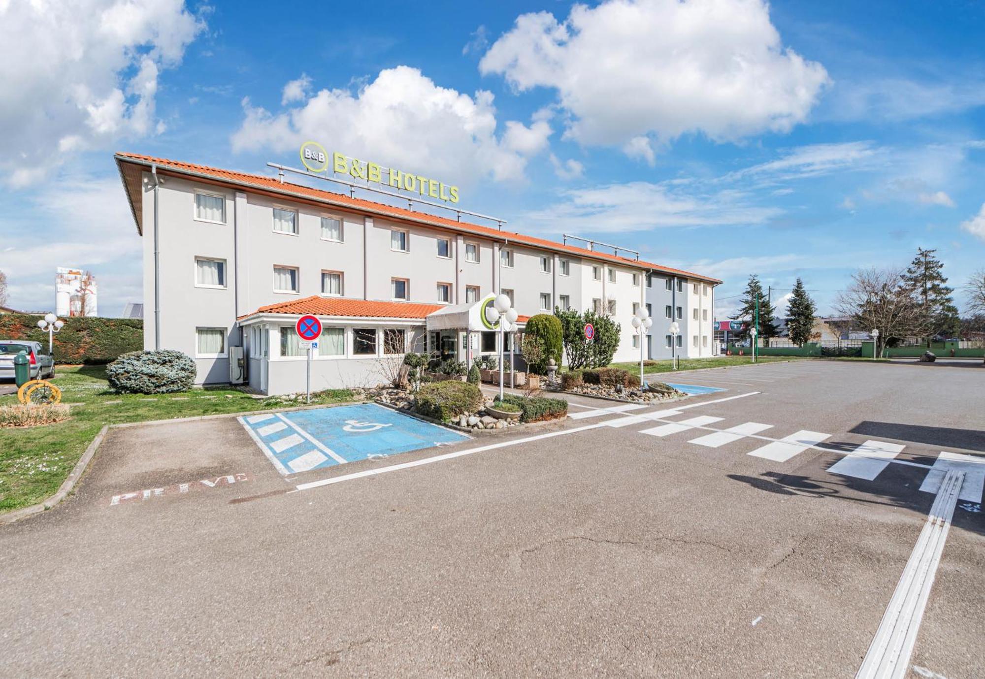 B&B Hotel Mulhouse Sausheim Bagian luar foto